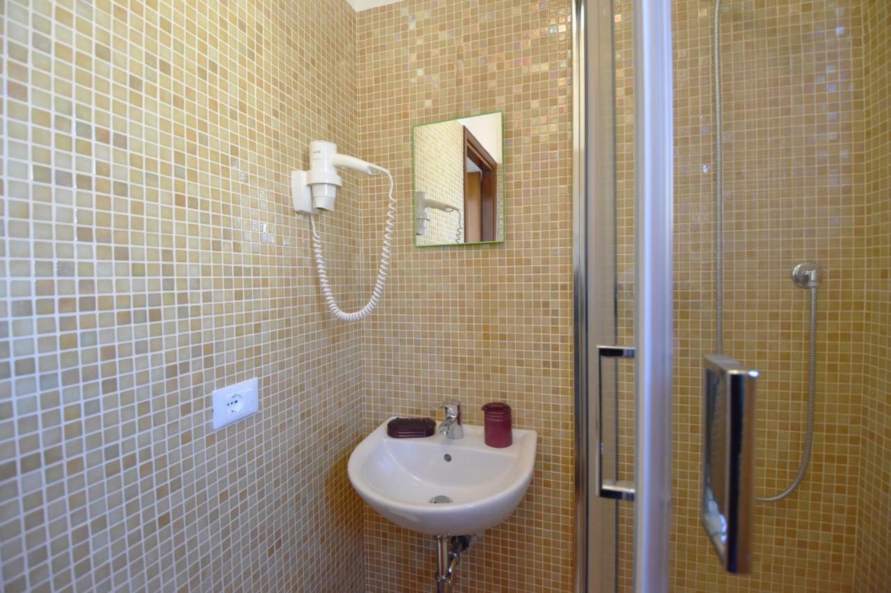 Nice And Warm Rooms Ρώμη Εξωτερικό φωτογραφία