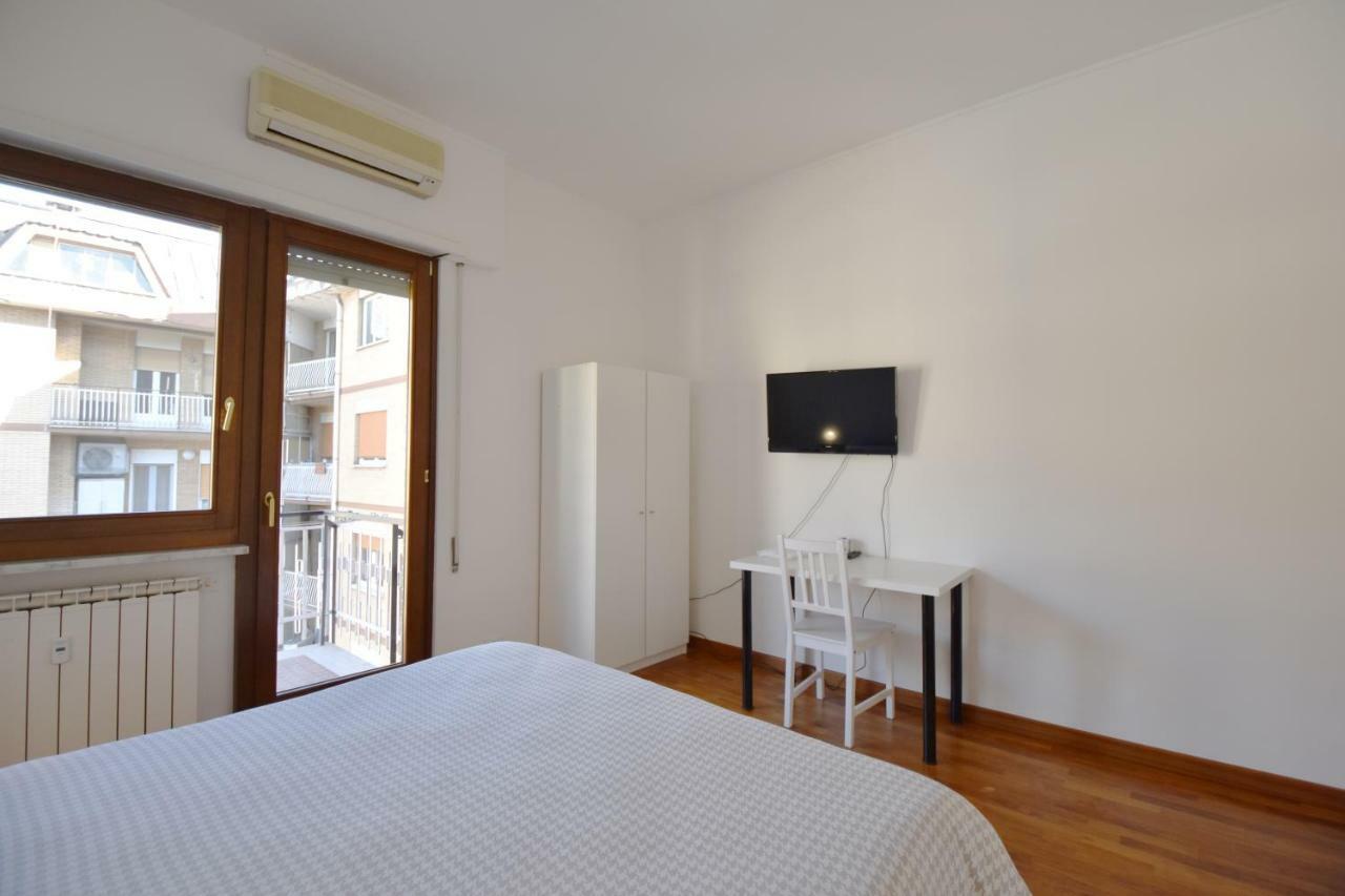 Nice And Warm Rooms Ρώμη Εξωτερικό φωτογραφία